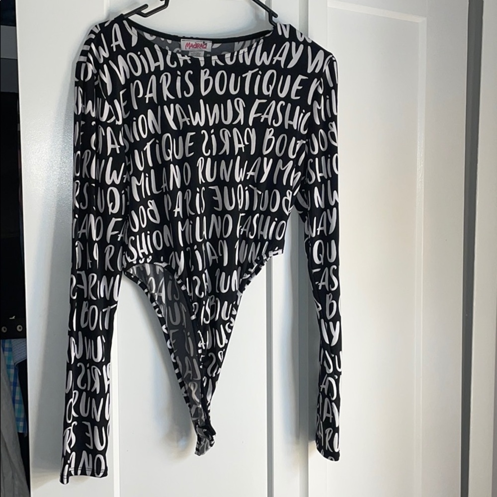 Paris boutique printed snap  jumpsuit
